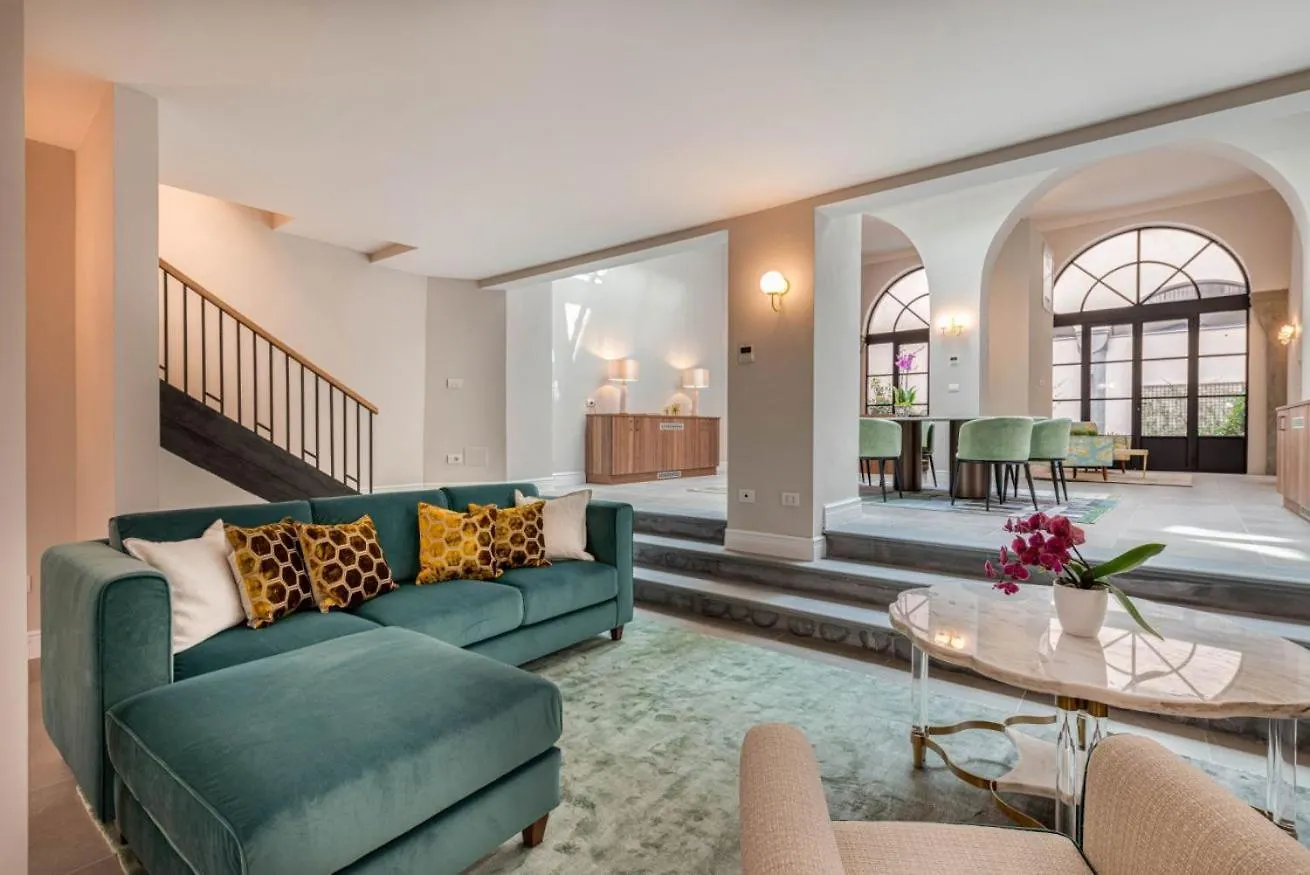 Duomo Penthouse Luxury Apartment In Florence By Palazzo Pazzi Vitali