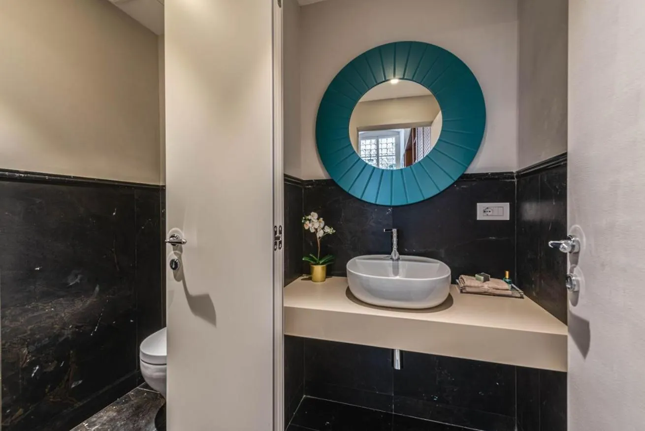 Duomo Penthouse Luxury Apartment In Florence By Palazzo Pazzi Vitali Italy